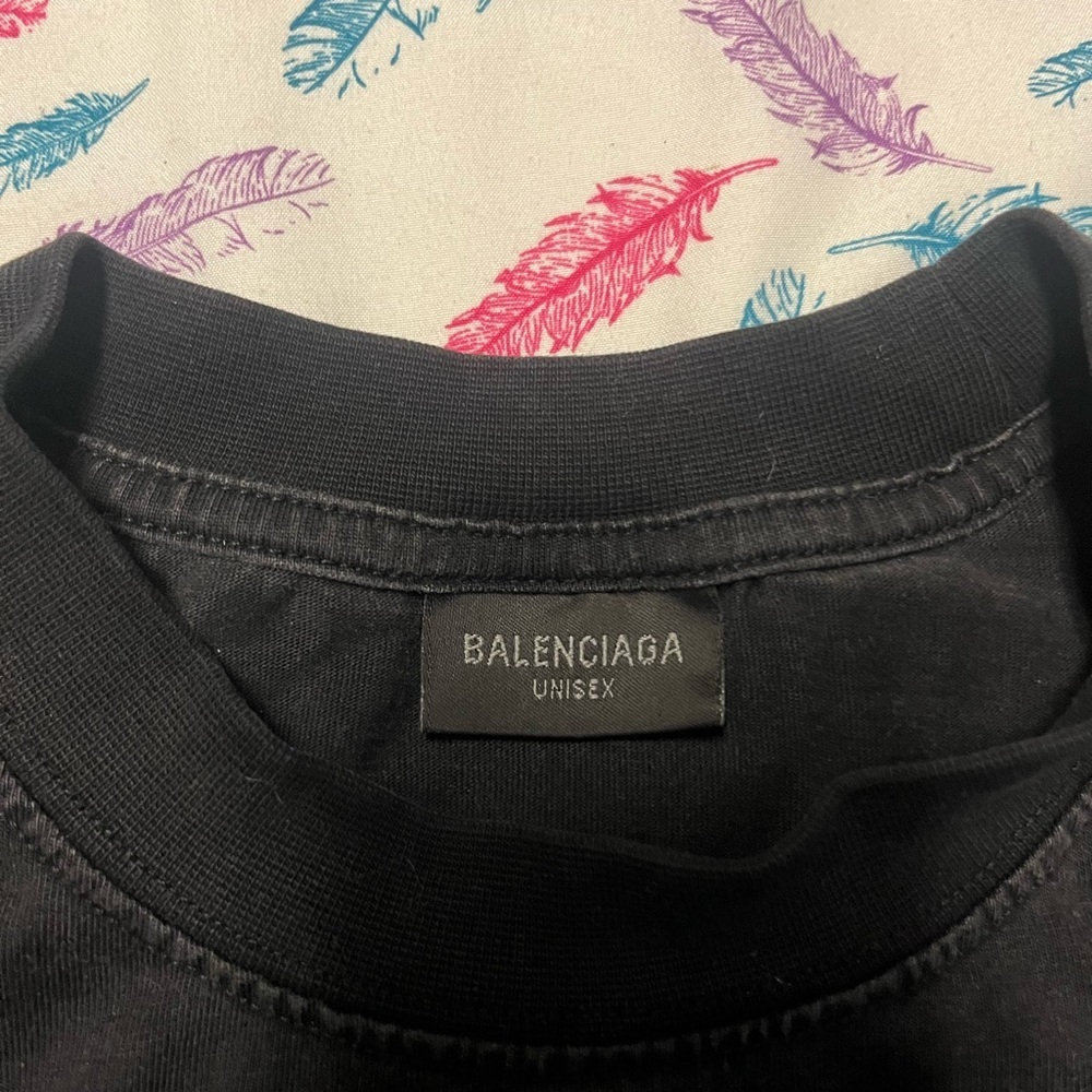 Balenciaga Unisex Tee with Statue of Liberty - Picture 3 of 6